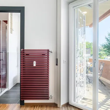 Daire Cozy Flat 2 Bedrooms 2 Bathrooms With Balcony