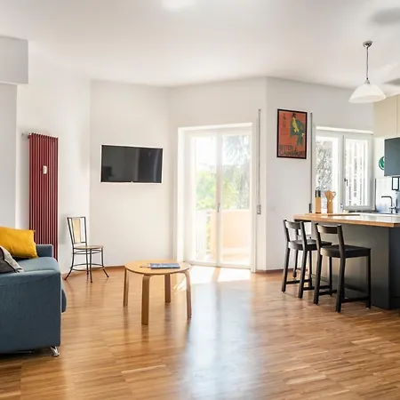 Cozy Flat 2 Bedrooms 2 Bathrooms With Balcony Apartamento